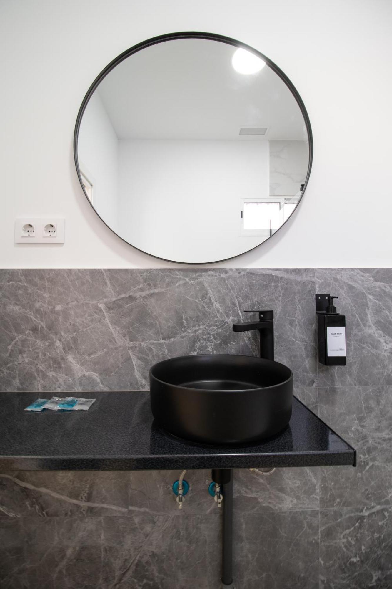 Appartamento Congresos Flat By Concept Flats Valenza Esterno foto